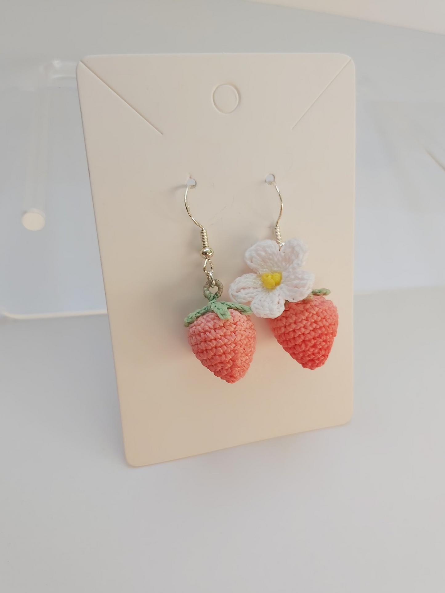 Strawberry Whisper 🍓Earrings