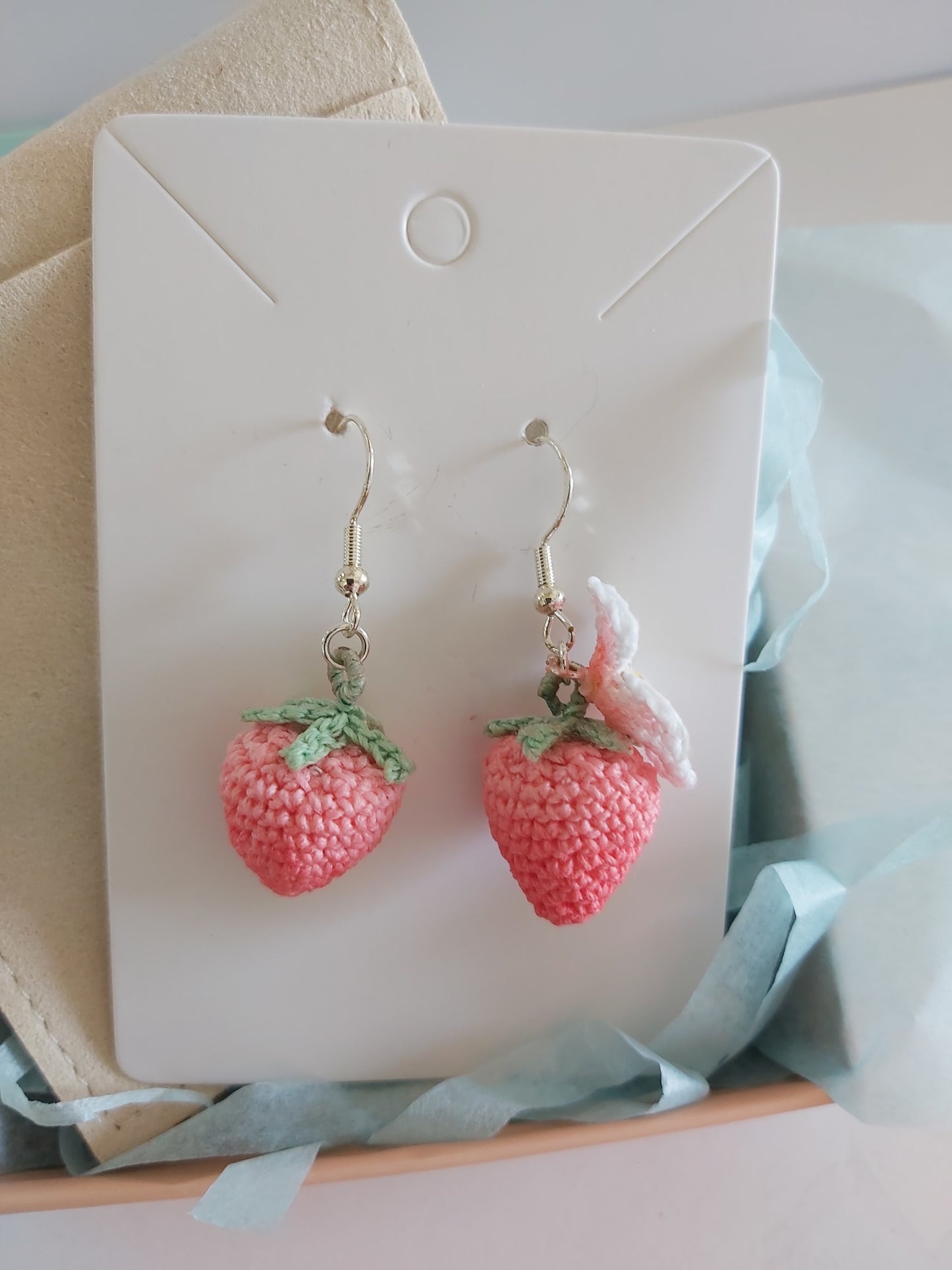 Strawberry Whisper 🍓Earrings