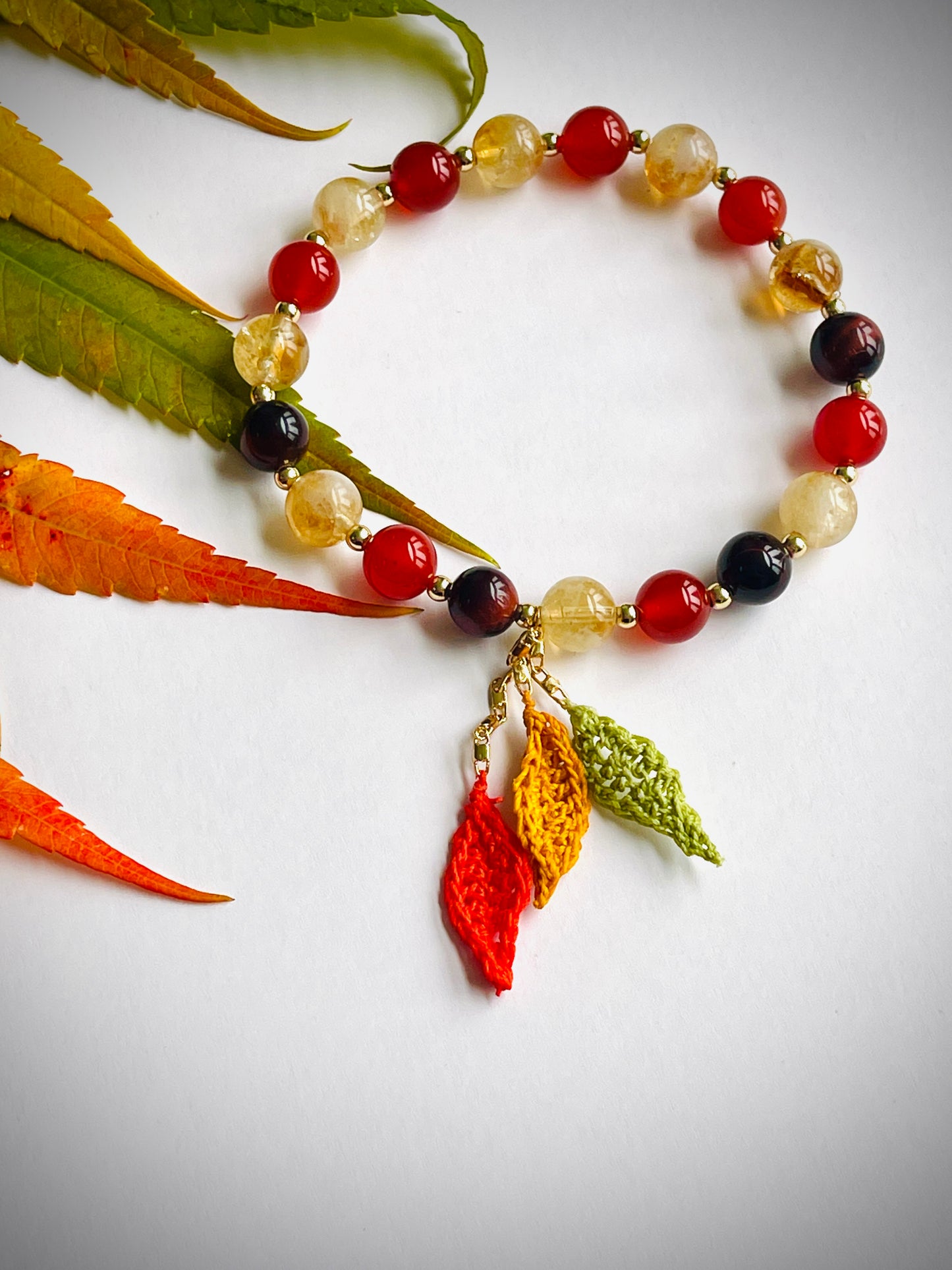 Bracelet "Warmth of a Blanket"